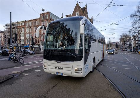 amsterdam coach service.